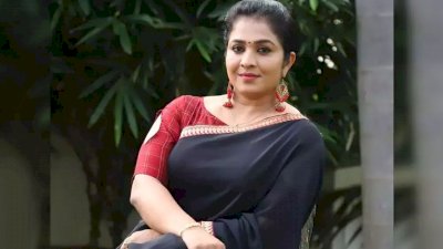 'തെറി വിളിക്കുന്നവരെ ഒന്നും പറയാന്‍ പറ്റില്ല, അത്രയും മോശമായാണ് യൂട്യൂബ് ചാനലുകള്‍ ക്യാപ്ഷന്‍ കൊടുക്കുക'; ഉപദ്രവിക്കരുതെന്ന് ഉമ നായര്‍