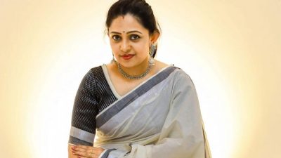 ഇപ്പൊ പണീം കൂലീം ഇല്ലല്ലേ... ഫീല്‍ഡ് ഔട്ട് ആയല്ലേ: വിമര്‍ശകന് നടി അശ്വതിയുടെ മറുപടി