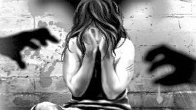 പലതവണ ലൈംഗിക, പ്രകൃതിവിരുദ്ധ പീഡനങ്ങൾക്ക് ഇരയായി,ശരീരത്തിൽ ആഴത്തിലുള്ള മുറിവുകൾ;
ദുരൂഹസാഹചര്യത്തിൽ മരിച്ച വിദ്യാർത്ഥിനിയുടെപോസ്റ്റ് മോർട്ടം റിപ്പോർട്ട്